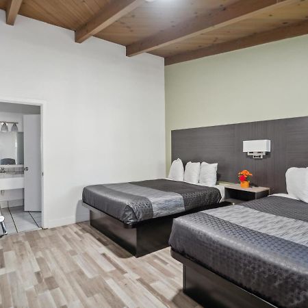 Discovery Inn Monterey Bay Seaside Εξωτερικό φωτογραφία